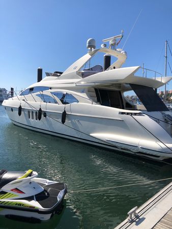 Azimut 62 Fly | Niska