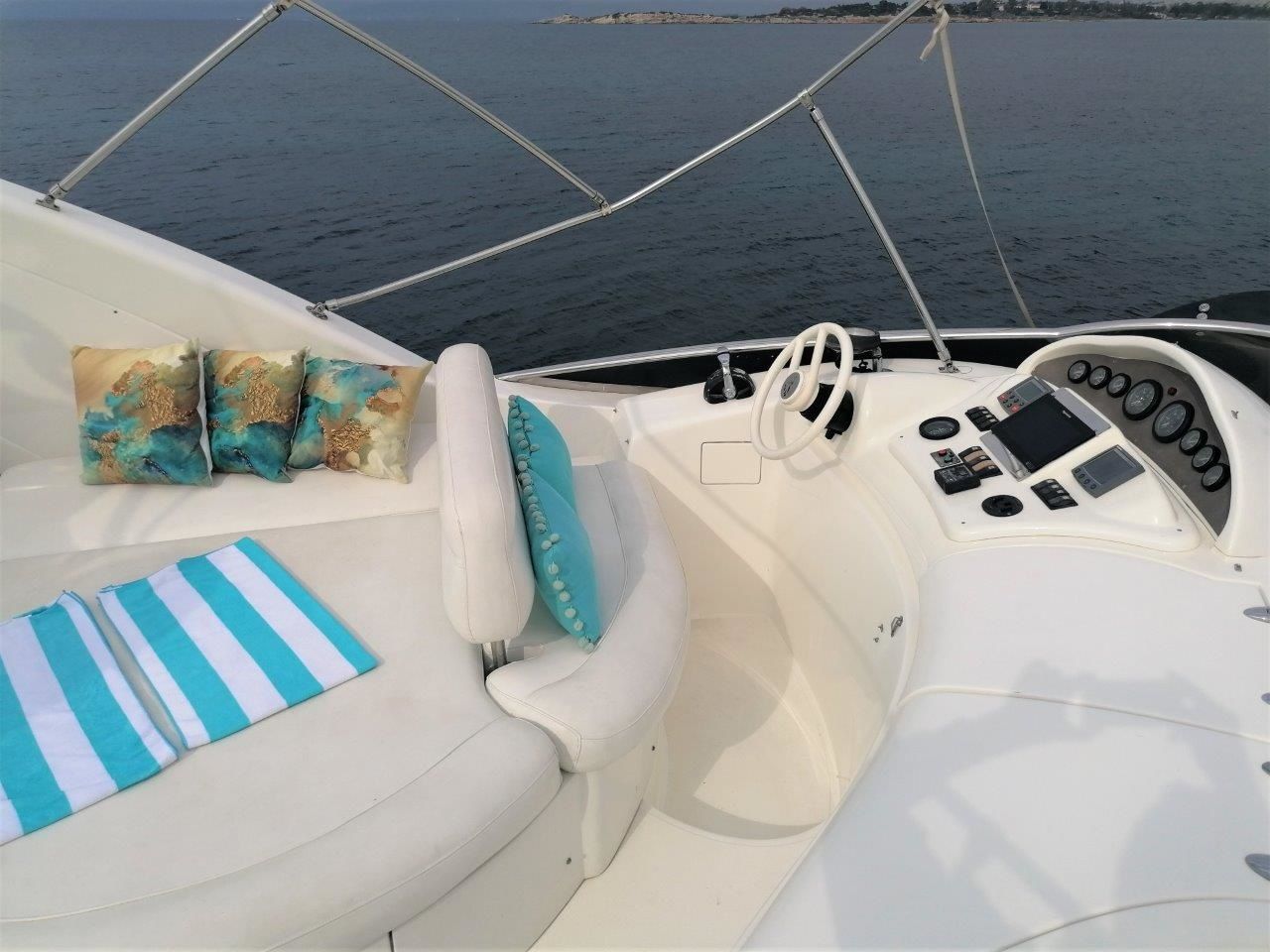 Azimut 68 | Blue Med