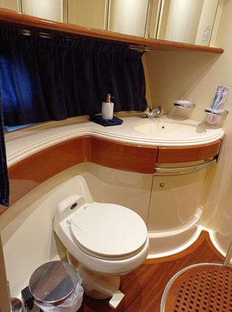 Azimut 68 | Blue Med