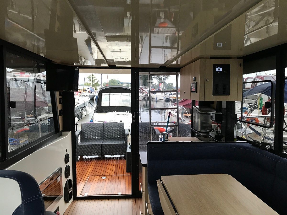 Cobra Yachts Futura 36 | Barakuda