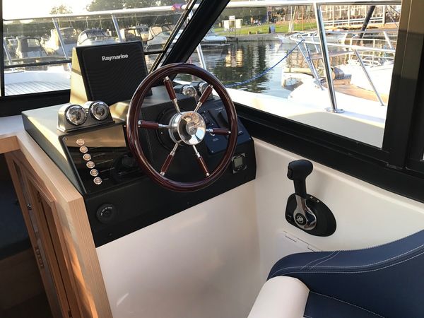 Cobra Yachts Futura 36 | Barakuda