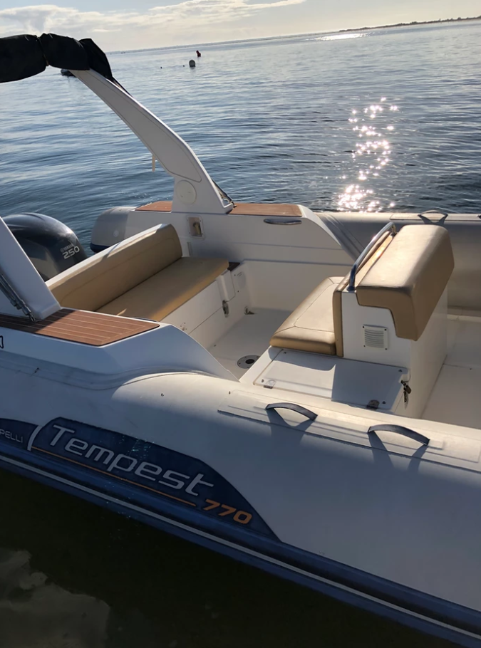 Capelli Tempest 770 | Storm