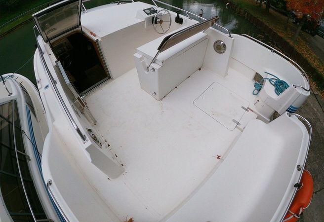 Le Boat Countess | Budget 8