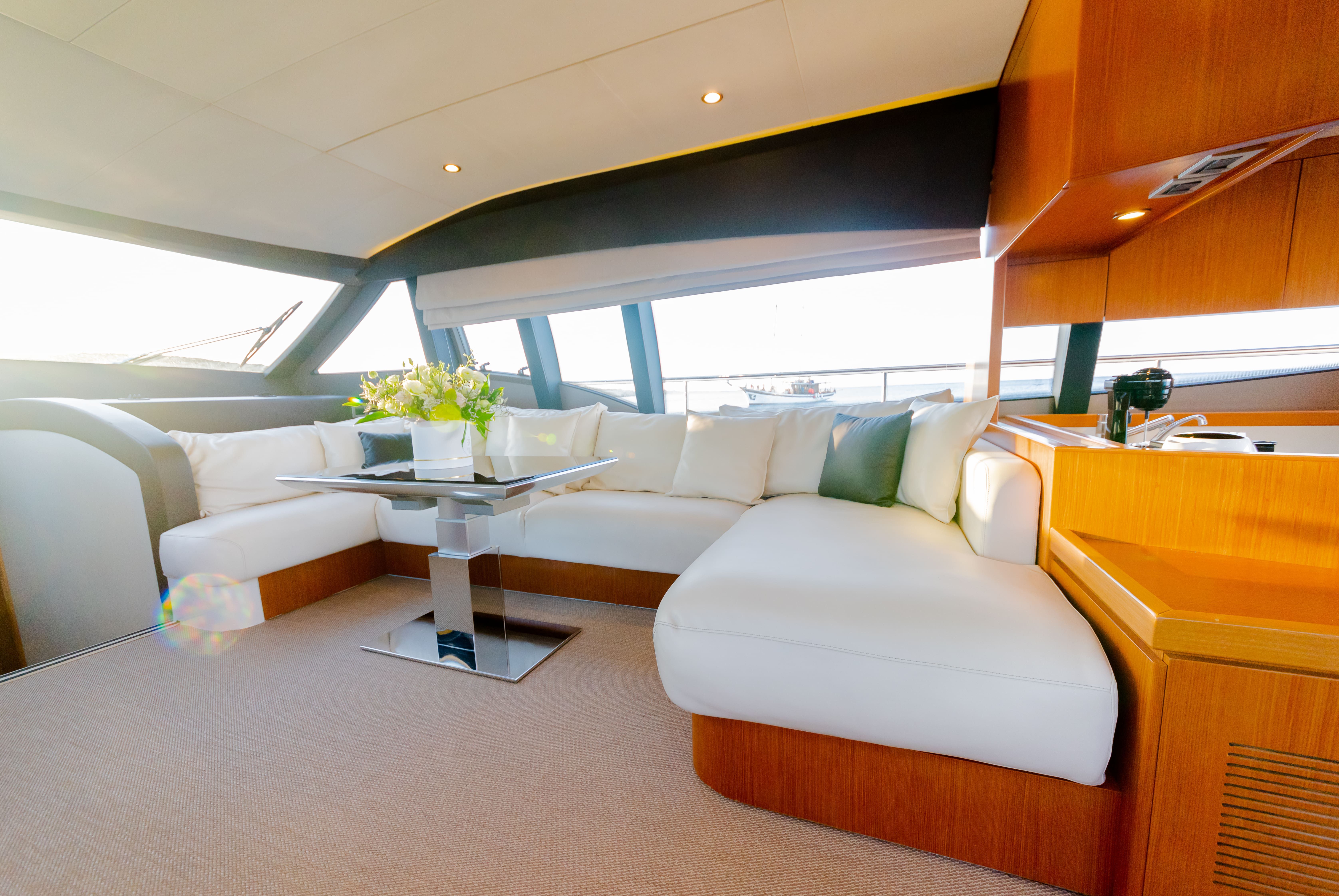 Ferretti 592 | Chill Out