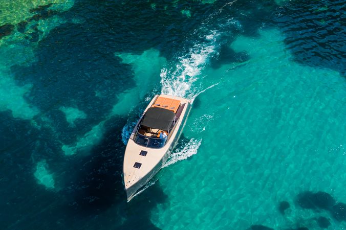 Van Dutch 40 | Nissa