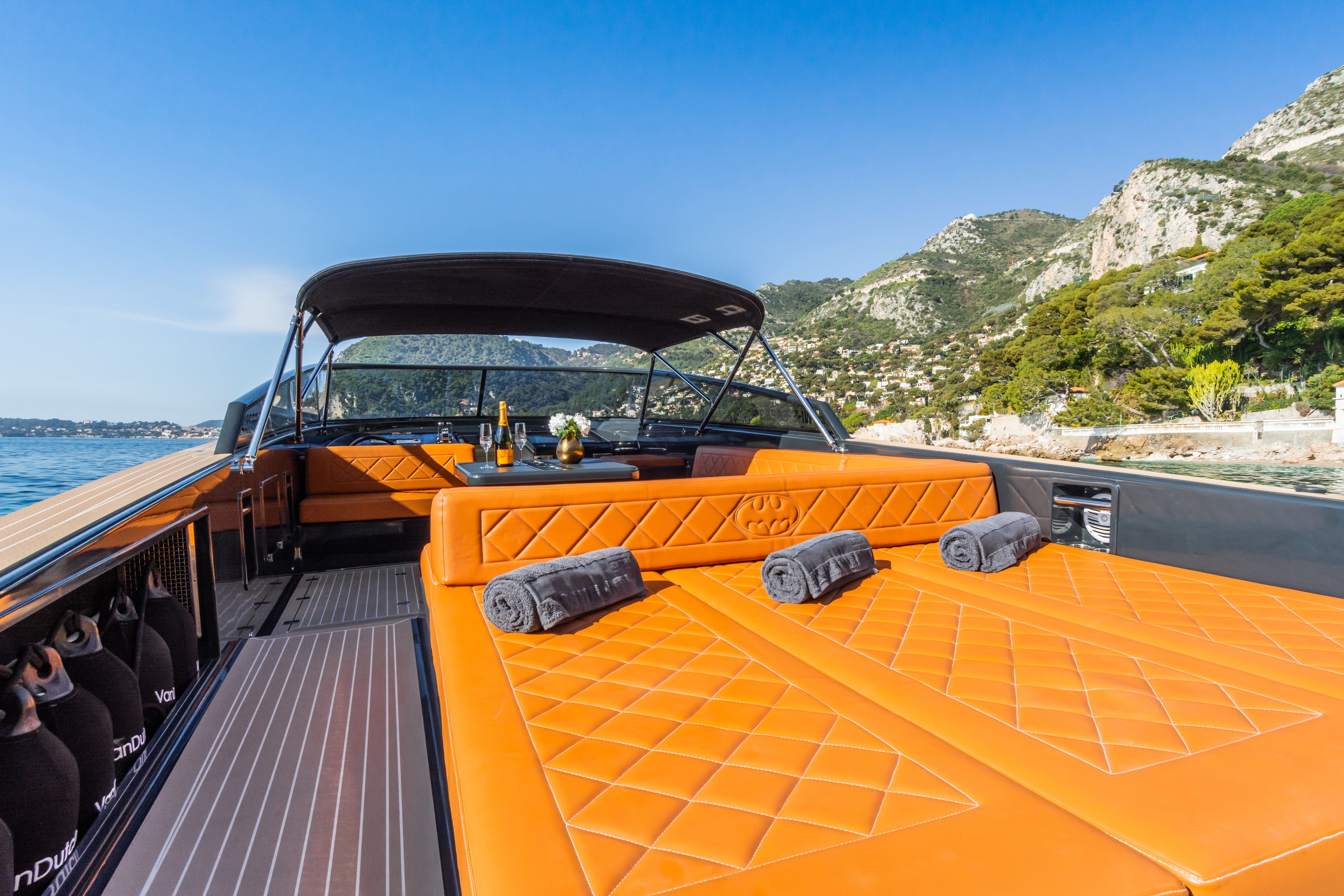 Van Dutch 40 | Nissa