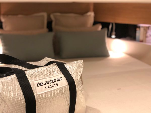 De Antonio D42 Open | TNR