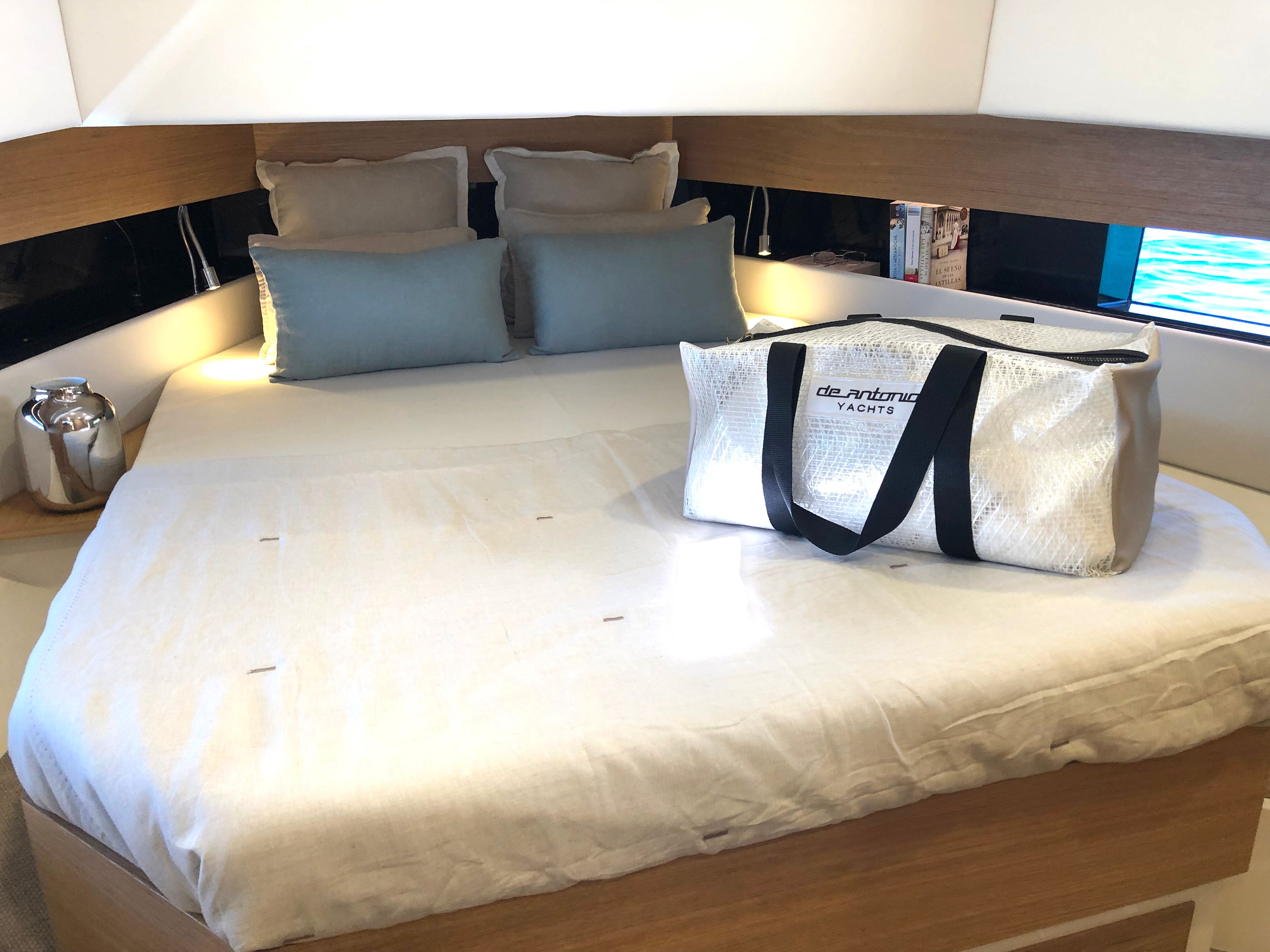 De Antonio D42 Open | TNR