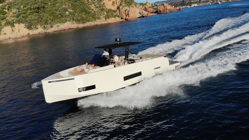 De Antonio D42 Open | TNR