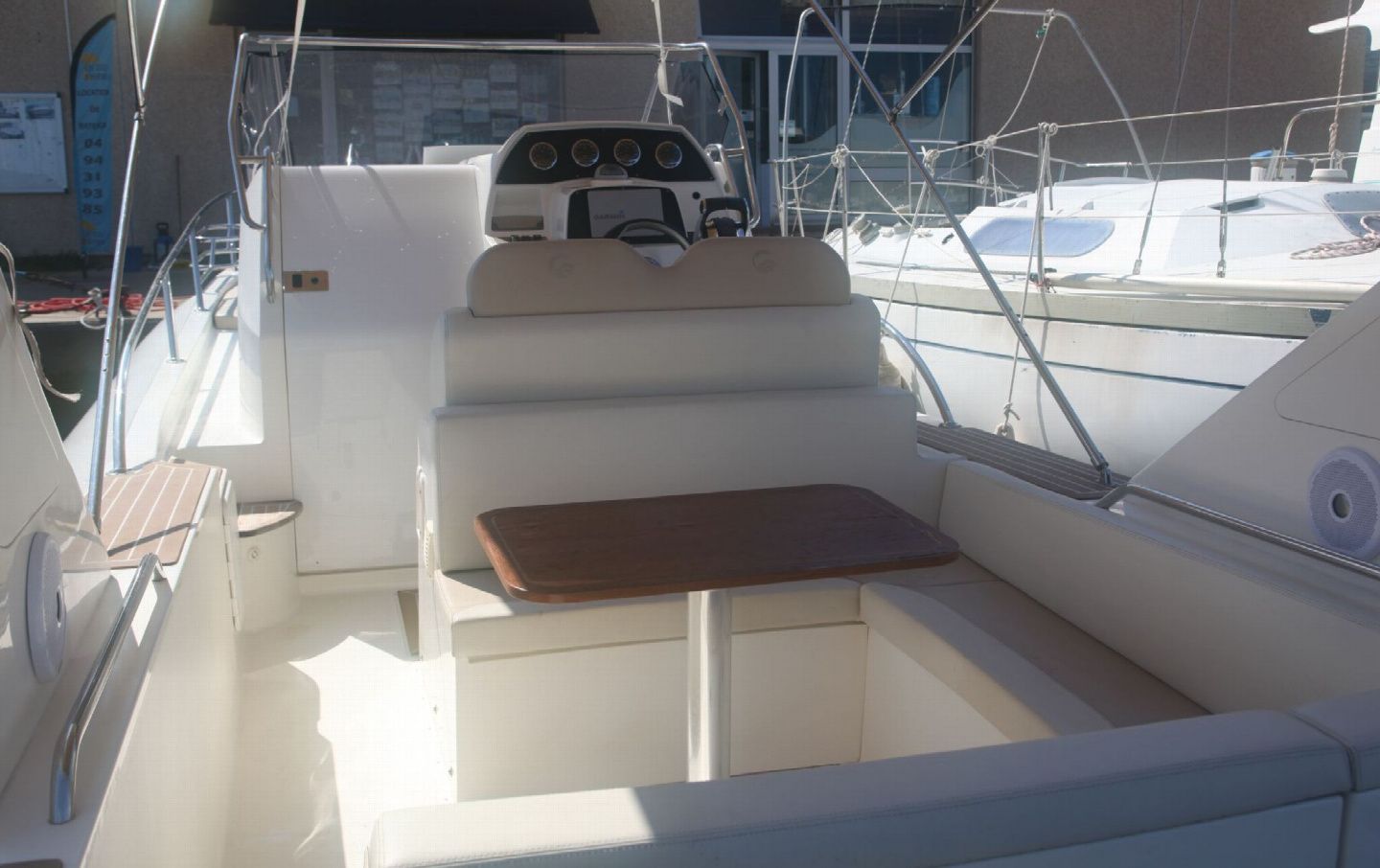 Capelli Tempest 1000 | 10