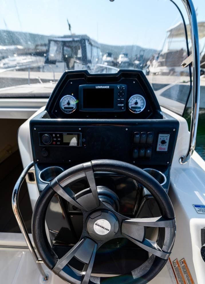 Quicksilver 755 Sun Deck | 22