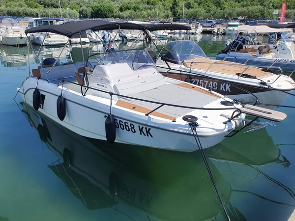 Beneteau Flyer 7 Sundeck | 21