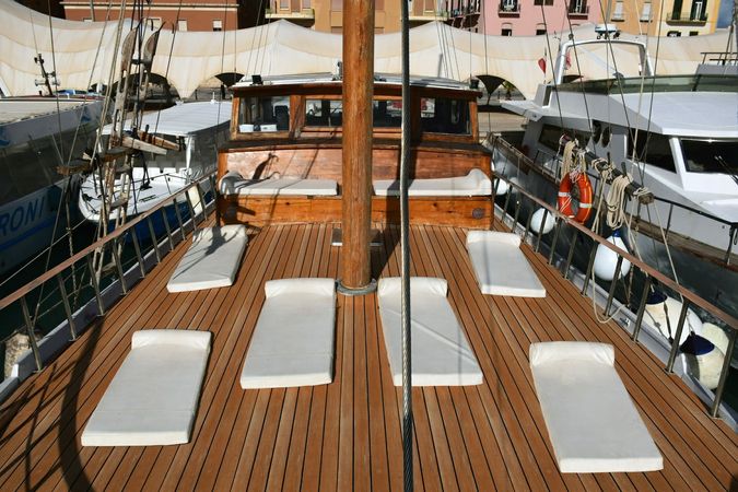 Custom Built 75 | Guletta