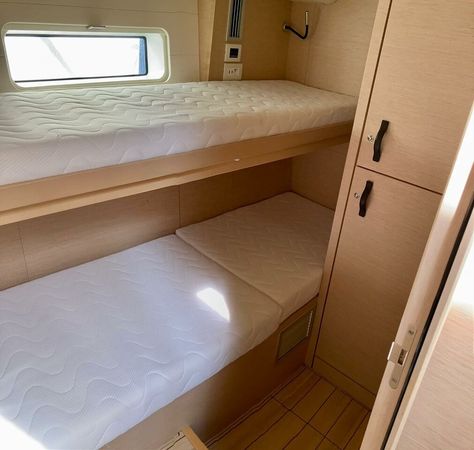 Jeanneau 64 | Nada 3