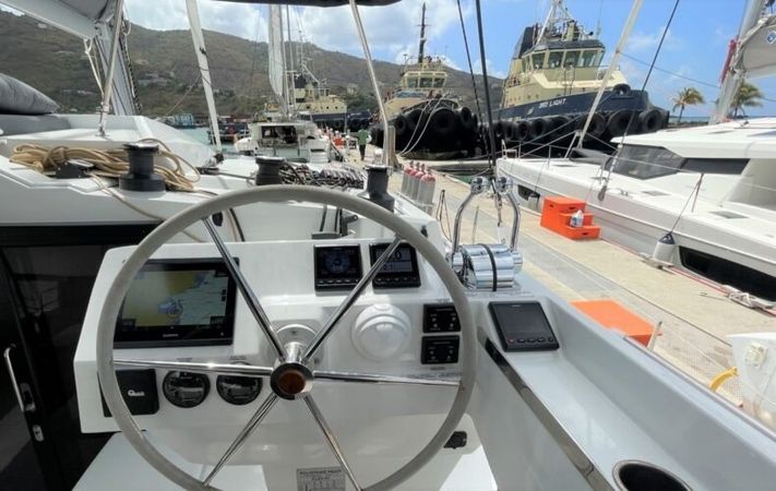 Fountaine Pajot Elba 45 | Debriefed