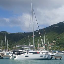 Fountaine Pajot Tanna 47 | Ithaka