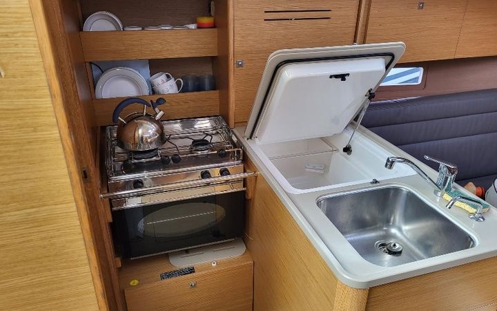 Dufour 310 | Colibri