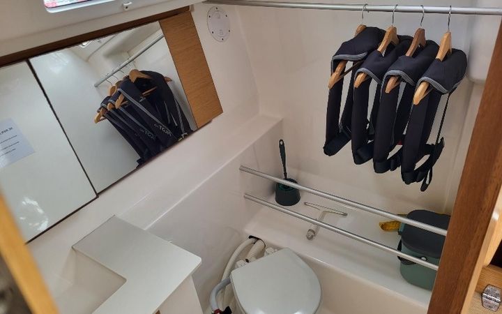 Dufour 310 | Colibri