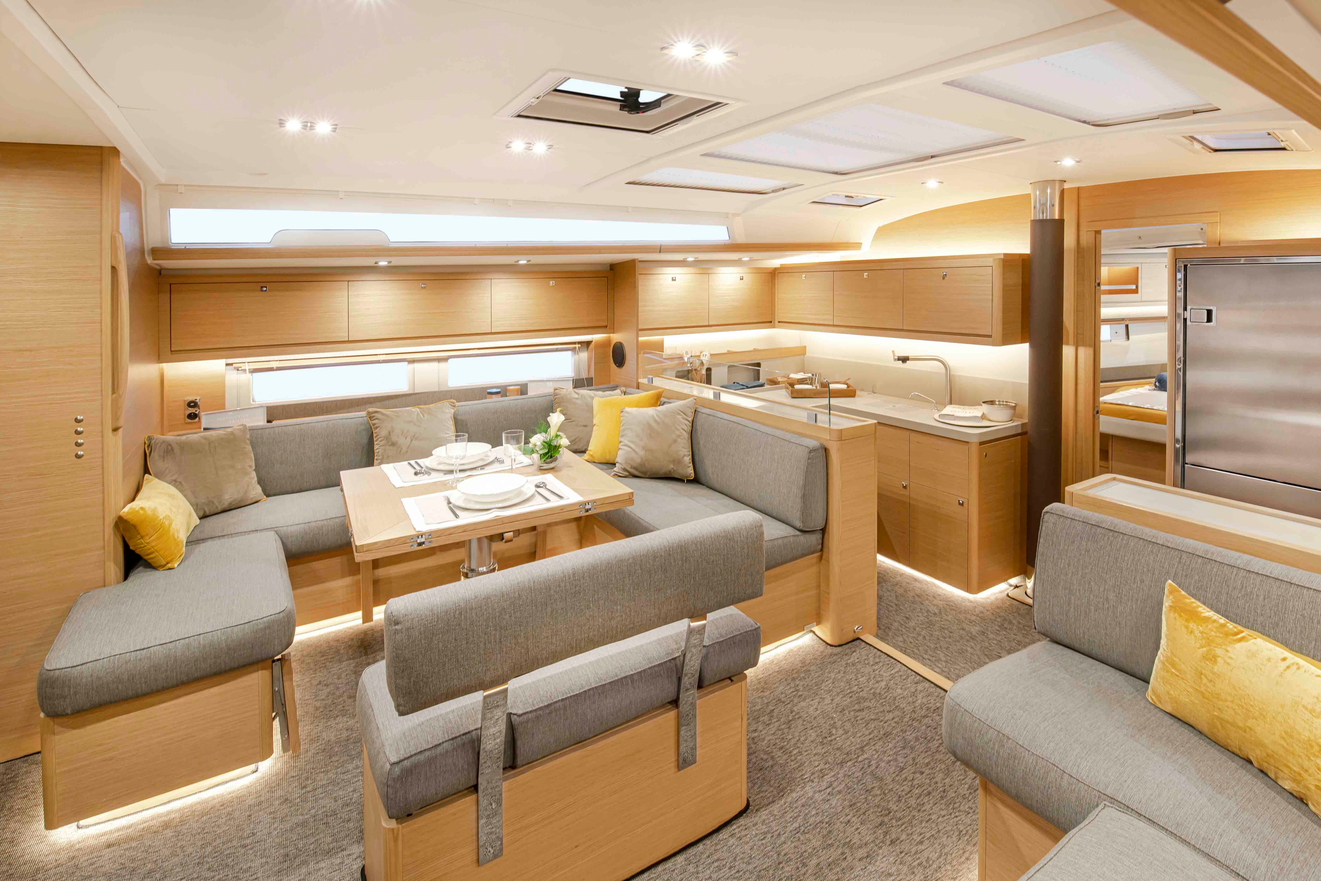 Dufour 530 | Cholita