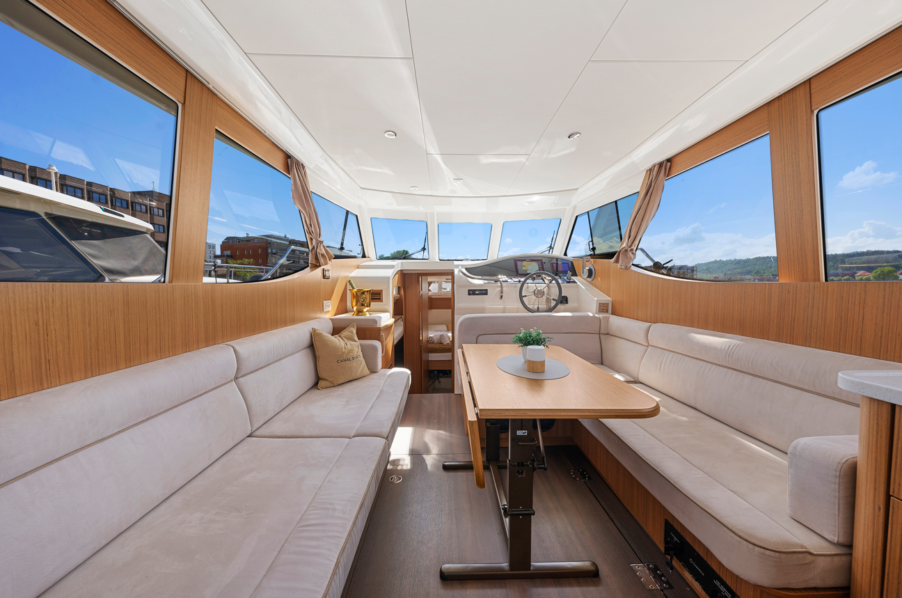 Greenline 33 | Dalen Electric yacht