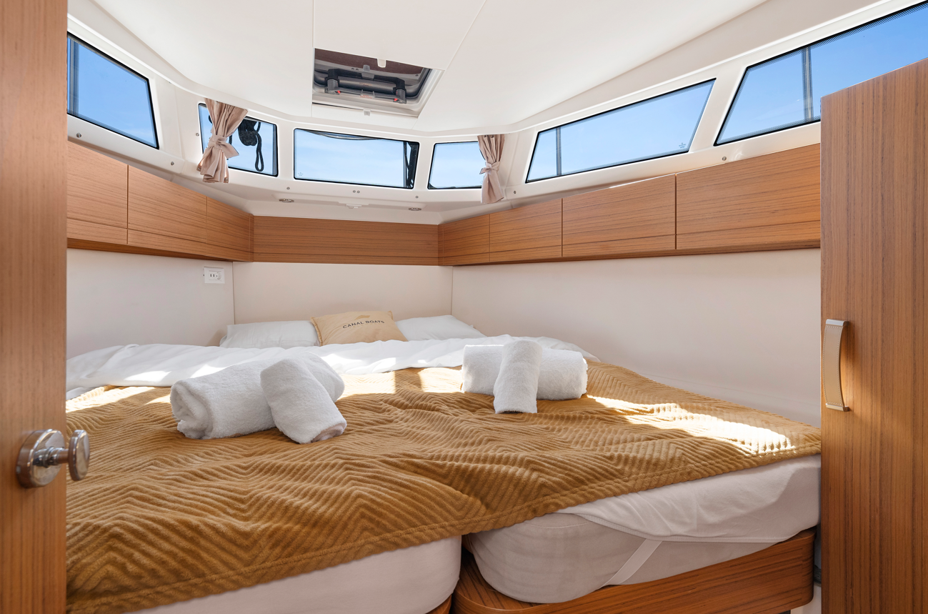 Greenline 33 | Kragero Electric yacht