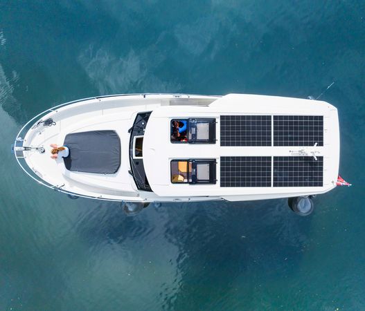 Greenline 39 | Helgeroa Electric yacht