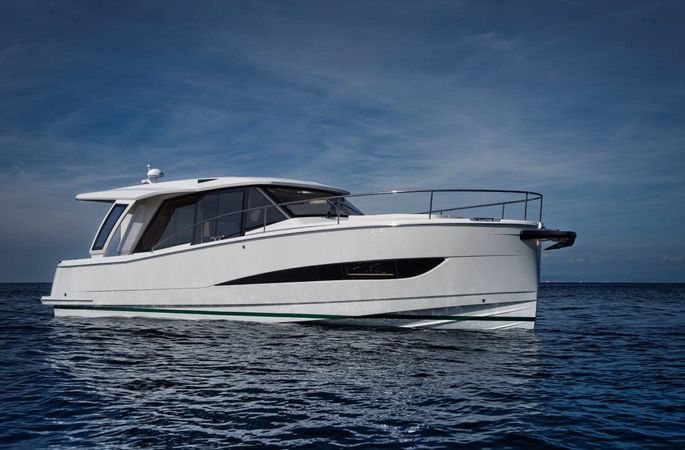 Greenline 39 | Kviteseid Electric yacht