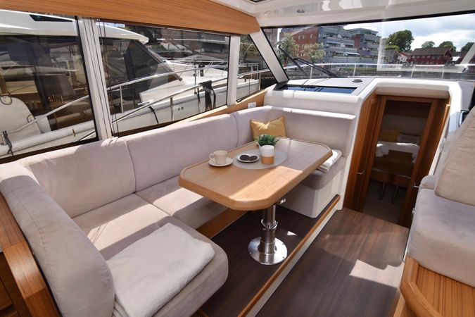 Greenline 39 | Kviteseid Electric yacht