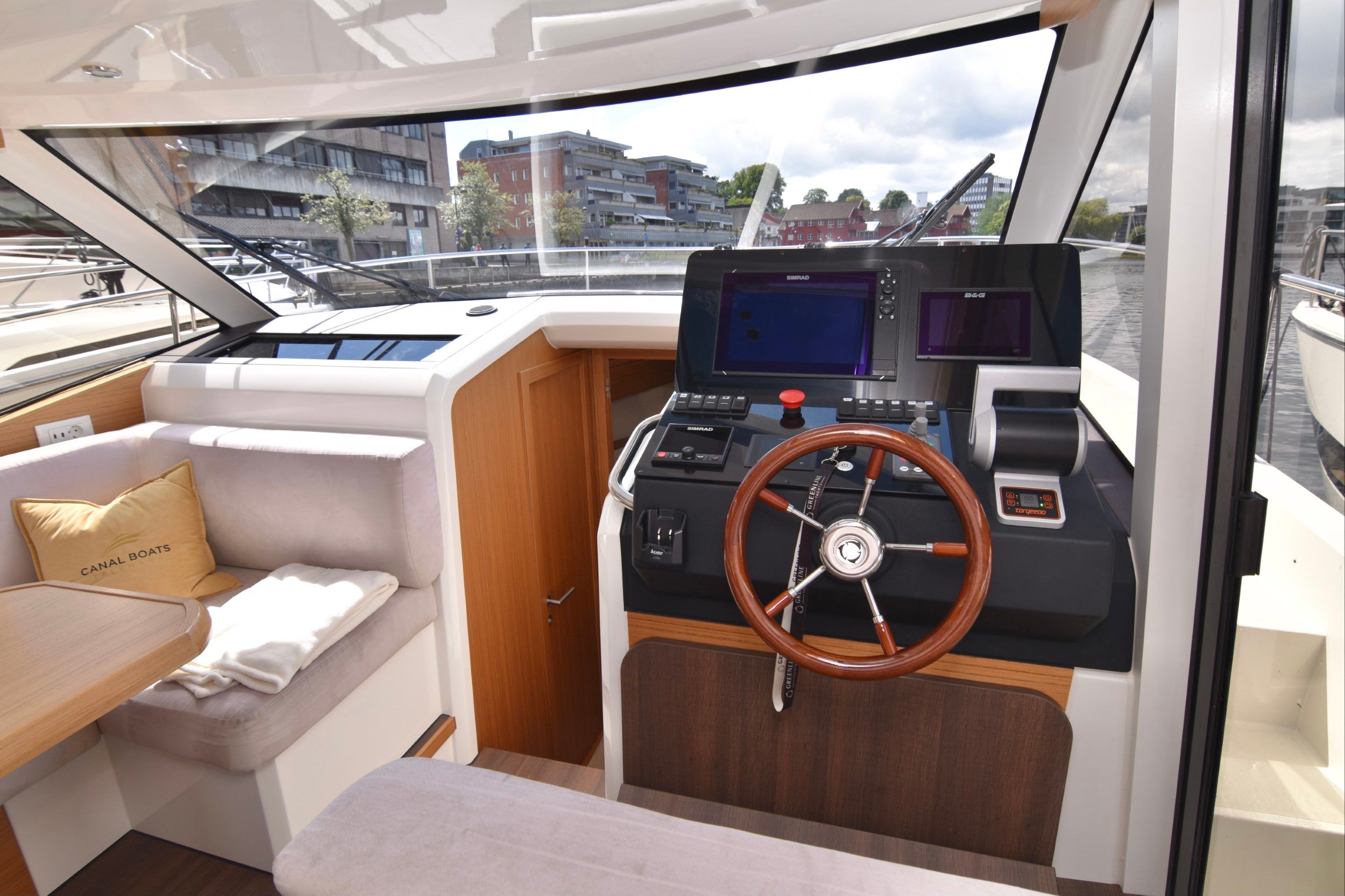 Greenline 39 | Kviteseid Electric yacht