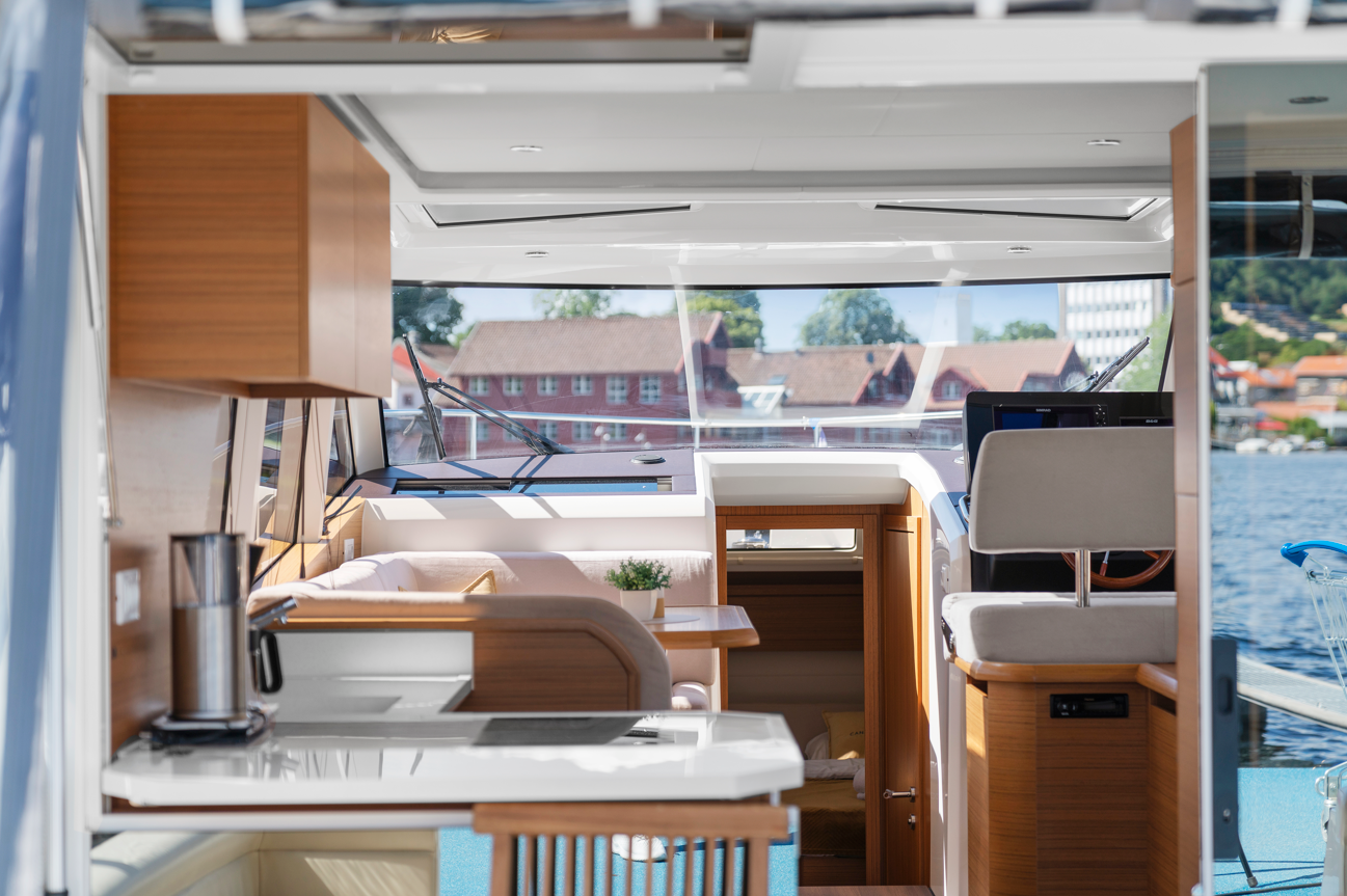Greenline 39 | Skien Electric yacht