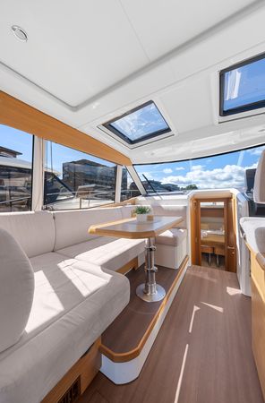 Greenline 39 | Skien Electric yacht