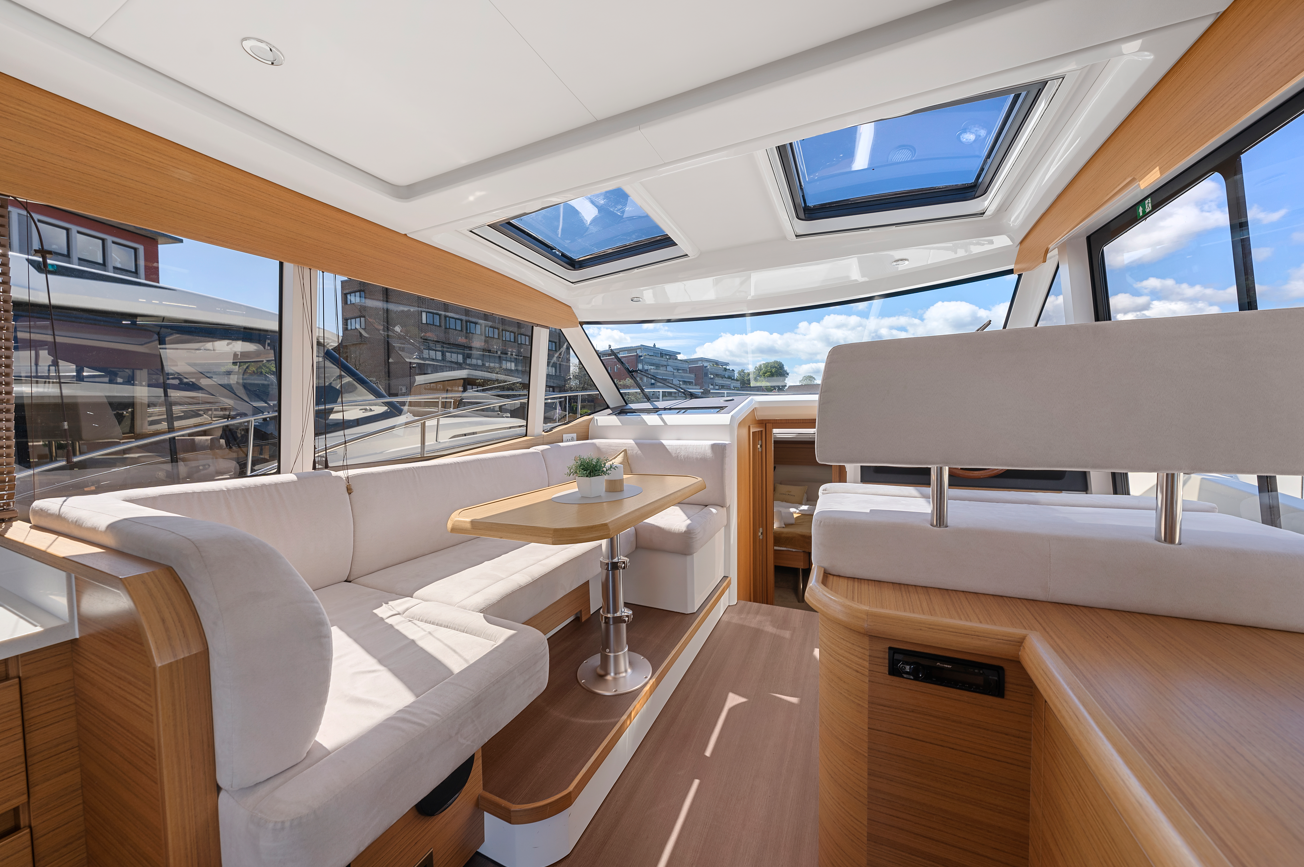 Greenline 39 | Skien Electric yacht