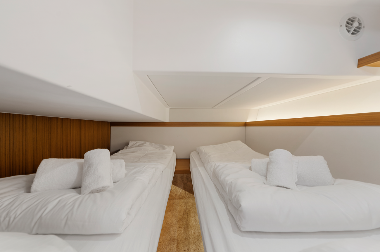 Greenline 39 | Skien Electric yacht