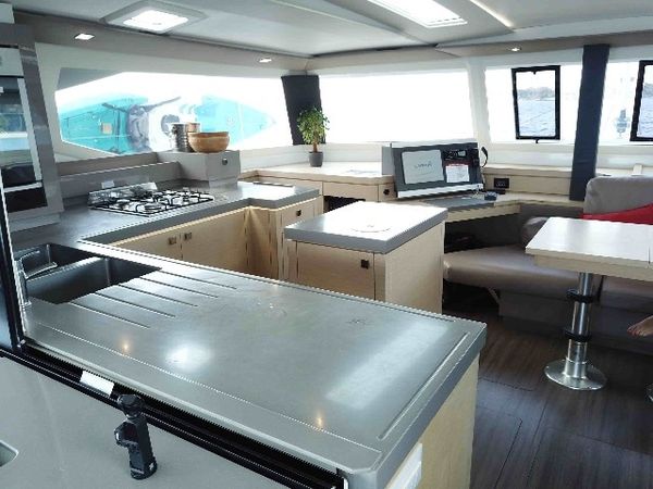 Fountaine Pajot Saona 47 | Maravelle