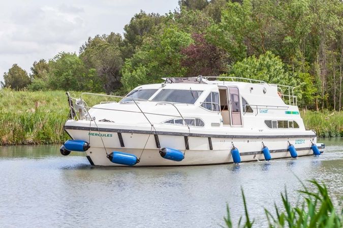 Europa 600 | Premium