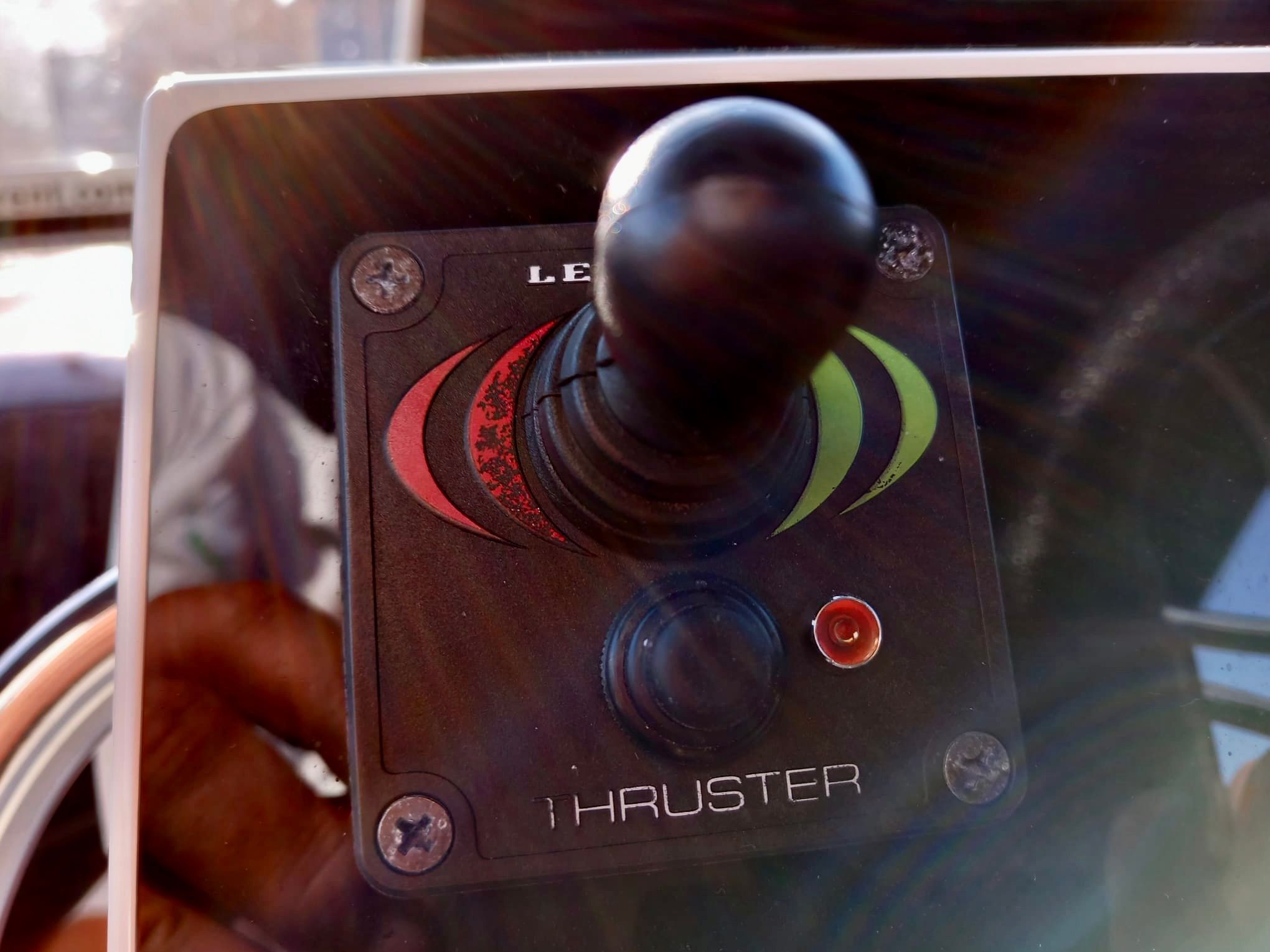 Atlantic 750 Sun Cruiser | Ela