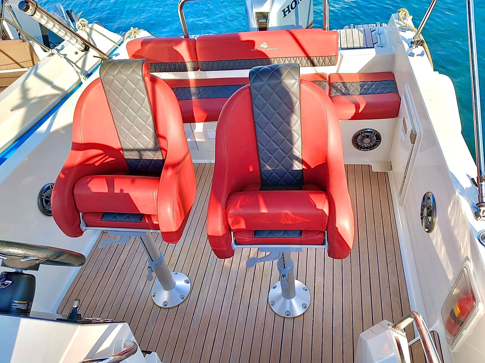 Atlantic 750 Sun Cruiser | Ela
