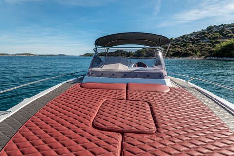 Atlantic 750 Sun Cruiser | Ela