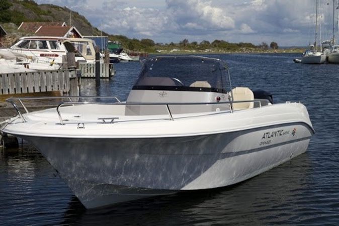 Atlantic 750 Open | Aqua 5