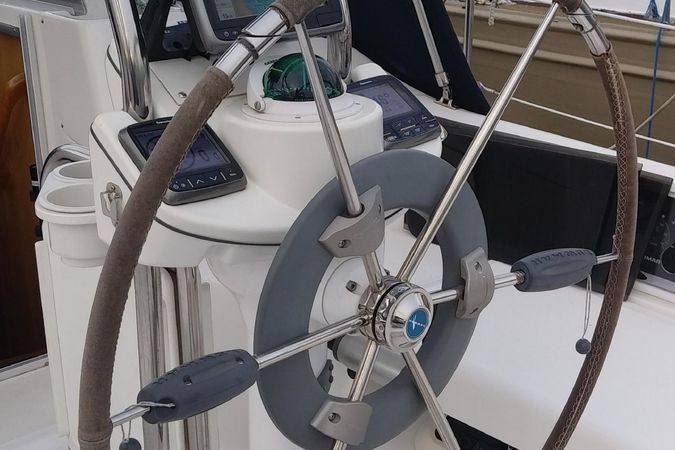 Hunter 33 | Cool Runnings