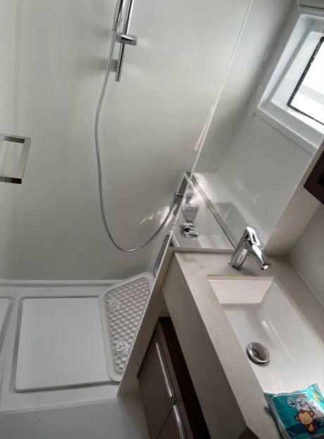 Lagoon 46 | Free Bird 2