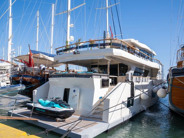 Trawler 98 | Cinar Yildizi