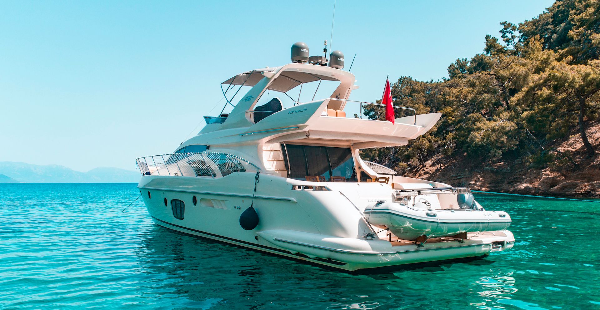 Azimut 62 Fly | Efe 01