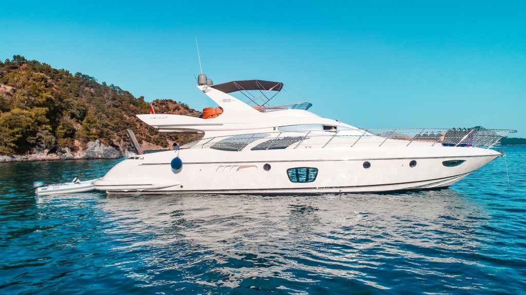 Azimut 62 Fly | Efe 01