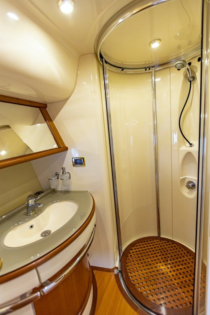 Azimut 62 Fly | Efe 01