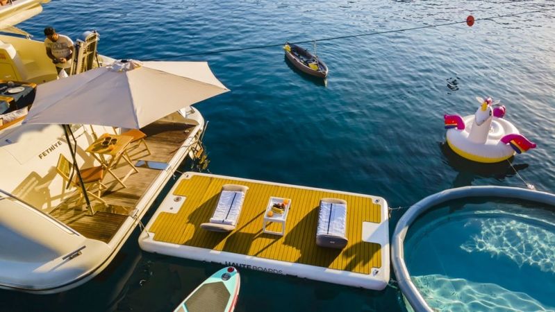 Azimut 62 Fly | Efe 01