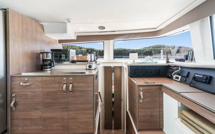 Bali 4.8 | Kasiopeja