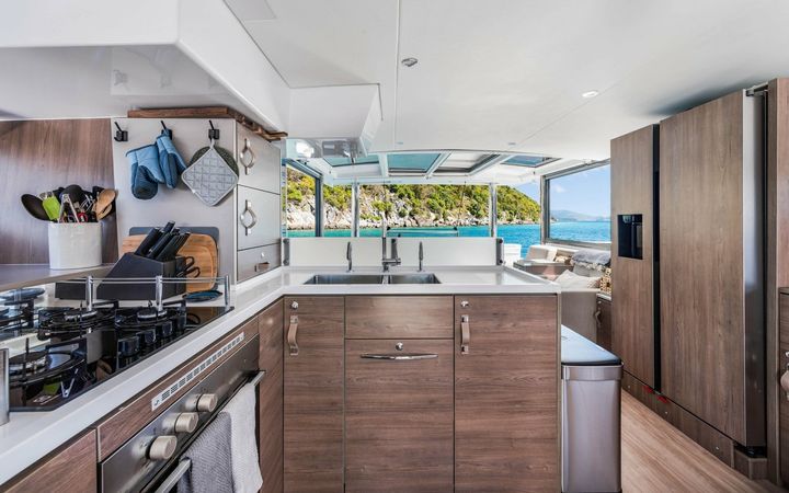 Bali 4.8 | Kasiopeja