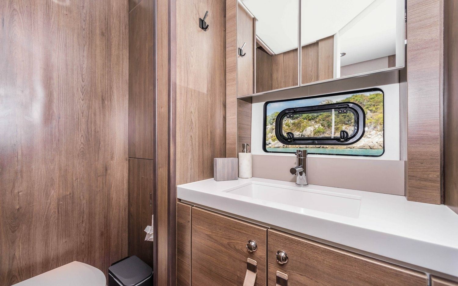 Bali 4.8 | Kasiopeja