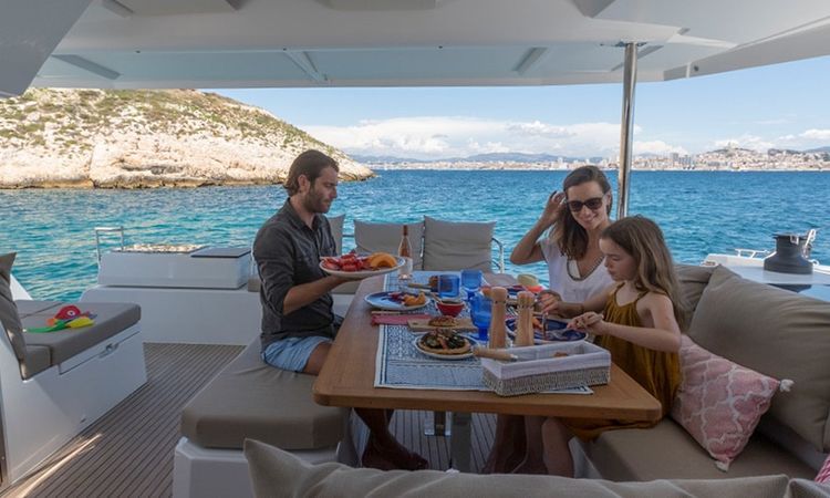 Fountaine Pajot Astrea 42 | Nanook